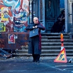 The Zero Theorem İlk Fragman