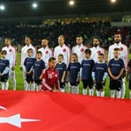 Refakatçi çocuklar kulüplere bırakıldı