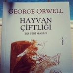 Dört Ayak İyi, İki Ayak Kötü!