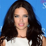 Manhattan : Adriana Lima’ya Nasil Tanistim ?