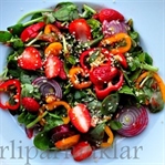Çilekli Semizotu Salatası