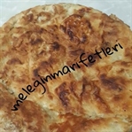 KURU YUFKADAN TAVA BÖREĞİ.......
