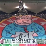 Legia Varşova'dan UEFA'ya domuzlu koregrafi!
