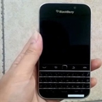 Blackberry Classic Göz Kırptı!