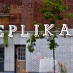 Montreal ve Cafe Replika