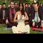 Bir Baba Hindu | BollyTürk