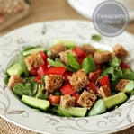 Kıtır Ekmekli Semizotu Salatası