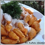 BAHARAT SOSLU MAKARNA TARİFİ
