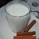 Günde 2 bardak tarçınlı sütle göbeğiniz erisin