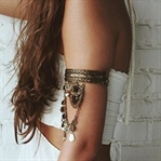 Yeni Trend: Armlet!