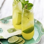 Evde Doğal Limonata Nasıl Yapılır?