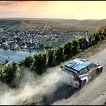 Almanya Rallisi'nde Volkswagen Esti, Ogier Galip