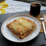 Bolonez Soslu Lazanya