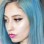 Tek Adımda Eyeliner Nasıl Sürülür?