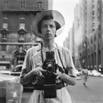 Vivian Maier: Hayatı ve Sokak Fotoğrafçılığı