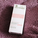 Yves Rocher Sensitive Vegetal SPF 20 Krem