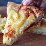 Patates ve Bberiyeli Beyaz Pizza