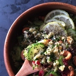 Yaban Mersinli ve Kaju Fıstıklı Bulgur Salatası