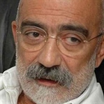 Sıra Ahmet Altan'ın Aşçısında Mı?