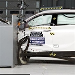 Kia Sorento Small Overlap Çarpışma Testini Geçti