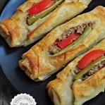 Kıymalı Karnıyarık Böreği