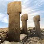 Dünya'nın En Eski Tapınağı Türkiye'de:Göbeklitepe