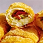 Sucuklu Dolama Börek