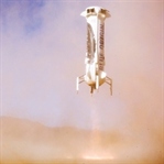 Blue Origin uzay gemisi başarıyla yere indi