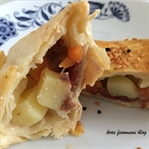 Pratik Pastırmalı Börek Tarifi ve Yapılışı