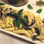 Pratik Kremalı Mantarlı Penne