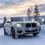 Yeni BMW X3'e 400 hp'lik "M" Gücü