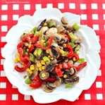 Sebzeli Mantar Salatası
