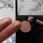 MAC All That Glitters Far