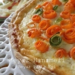 Peynirli,Sebzeli Milföy Tart