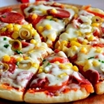 Bazlamadan Kolay Pizza Tarifi