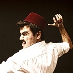 Su İsteyene Tokat!
