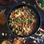 Kremalı Sarıkız Mantarı Soslu Misket Köfte