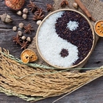 Yin Yang Felsefesi ile Beslenme Dengenizi Keşfedin