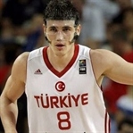 Ergin Ataman ve Ersan İlyasova krizi