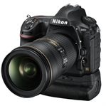 Nikon D850 DSLR Modeli Tam 45.7 Megapiksel