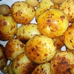 tencerede baharatlı patates