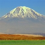 Ağrı Dağı'na