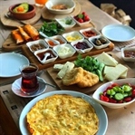 Antalya Kaş'ta Ne Yenir? (Ful Liste 2017-2018)