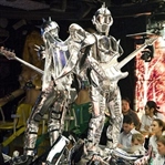 Tokyo'da Farklı Bir Deneyim, Robot Restoran