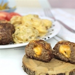 Cheddar Dolgulu Köfte - Bebek Patates İle