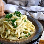 Fettuccine Alfredo Nasıl Yapılır ?