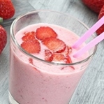 Çilekli Smoothie Nasıl Yapılır
