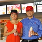 KFC Çalışma Şartları ve Maaşlar 2018