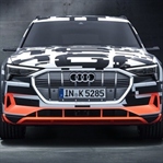 Audi, Elektrikli SUV'nin Test Sürüşlerine Başlıyor