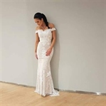 Sade gelinlik
